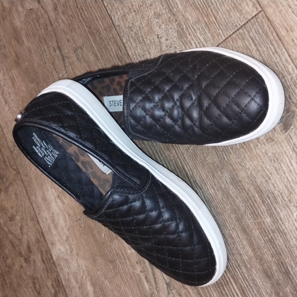 EUC Steve Madden shoes - Picture 2 of 14